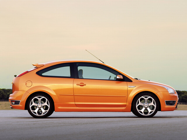 Ford Focus фото