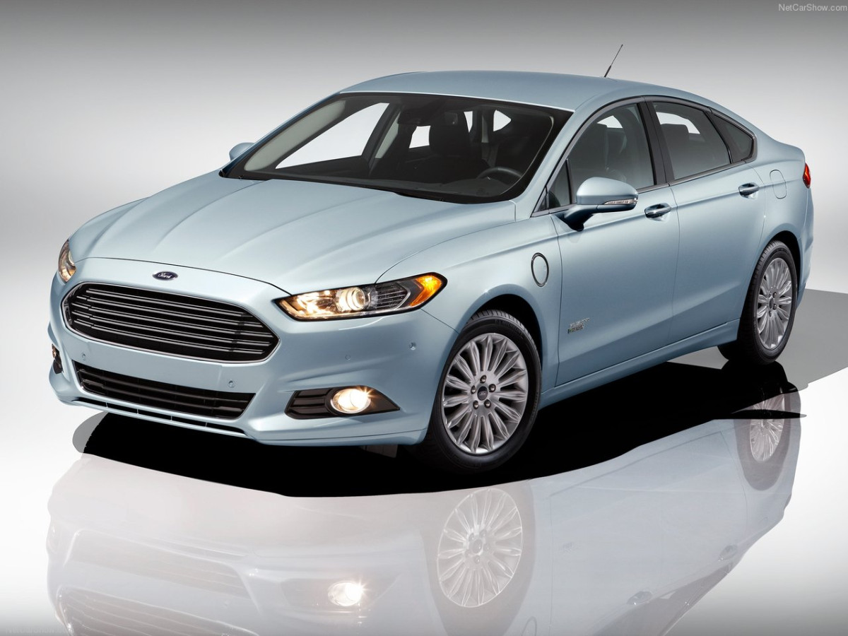 Ford Fusion Energi фото 91601