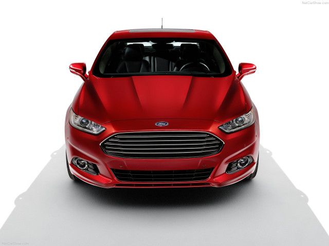 Ford Fusion фото