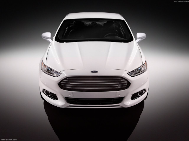 Ford Fusion фото