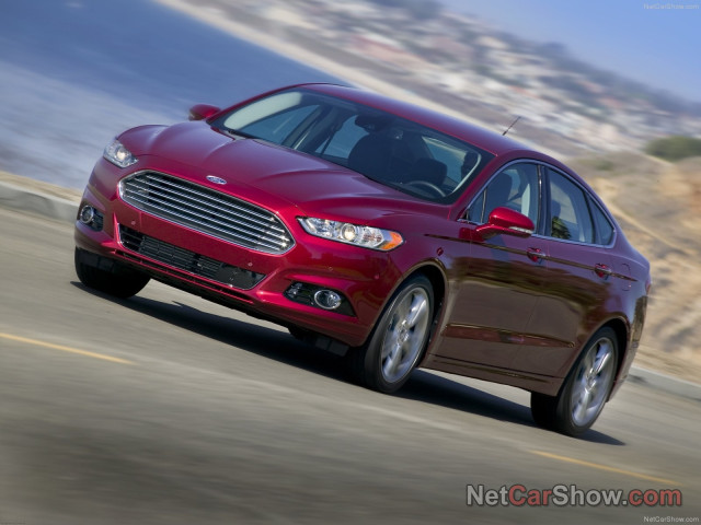 Ford Fusion фото