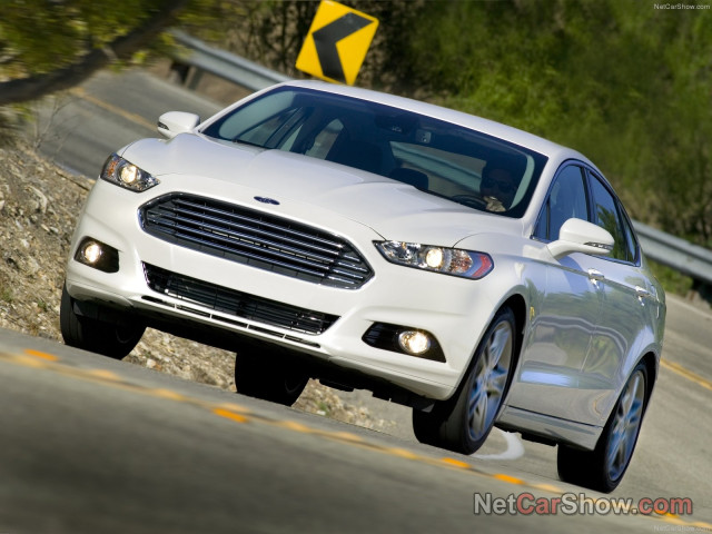 Ford Fusion фото