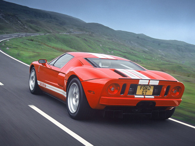 Ford GT фото