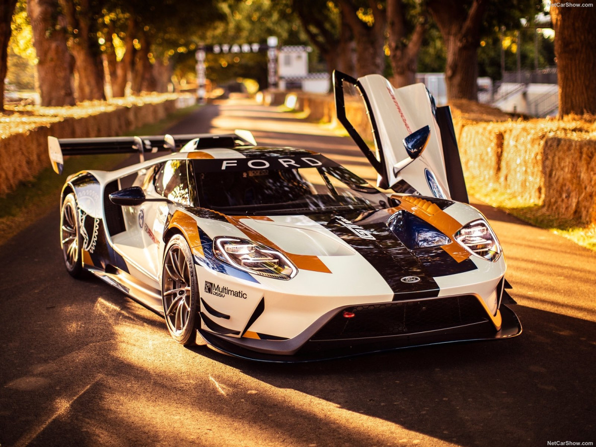 Ford GT фото 202898