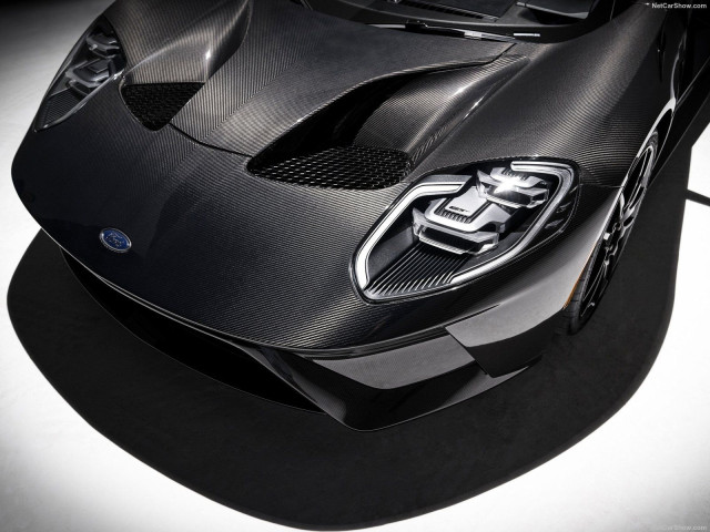 Ford GT фото