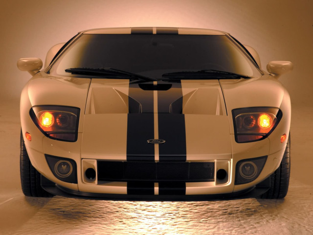 Ford GT фото