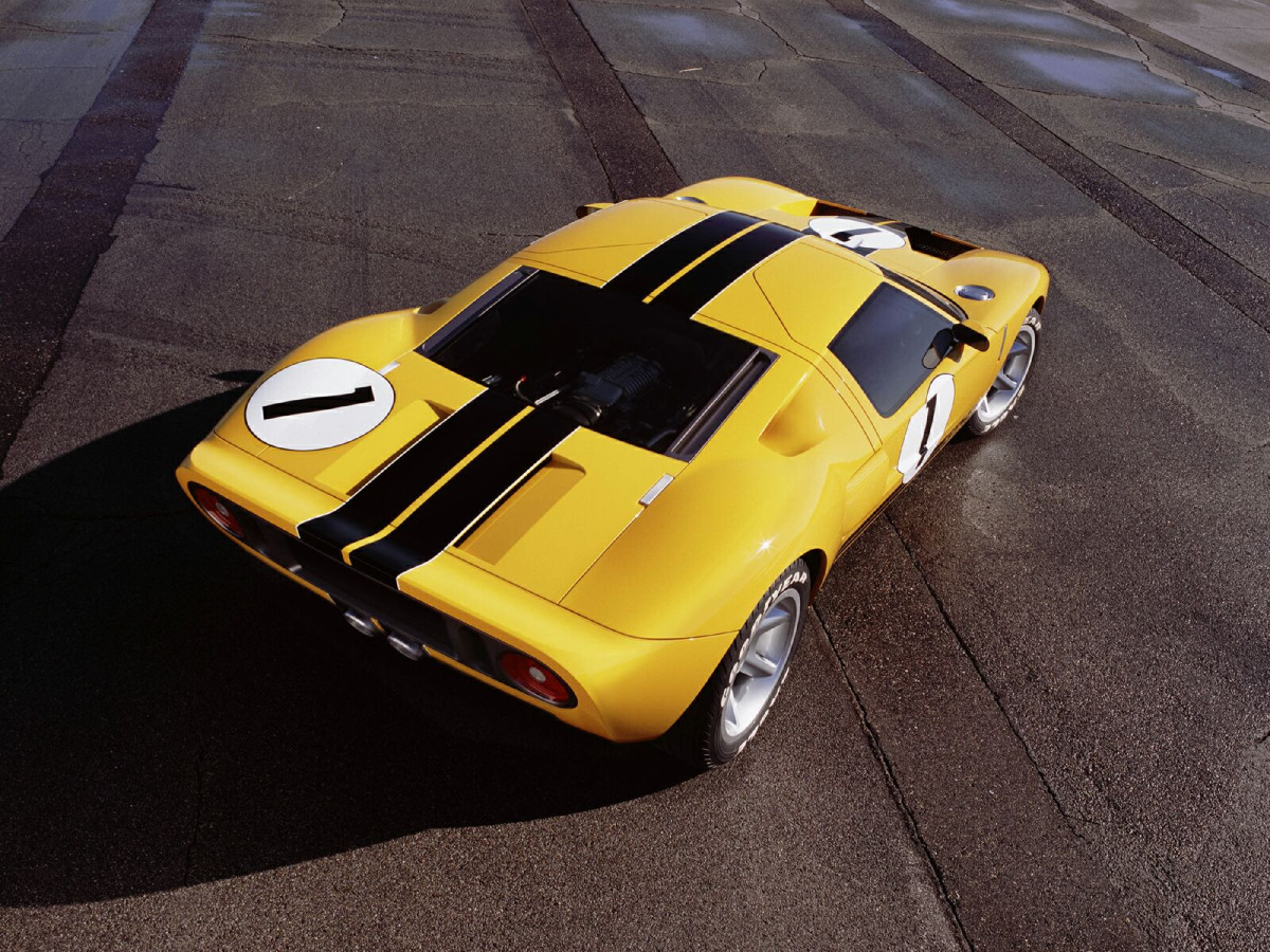 Ford GT40 фото 10677