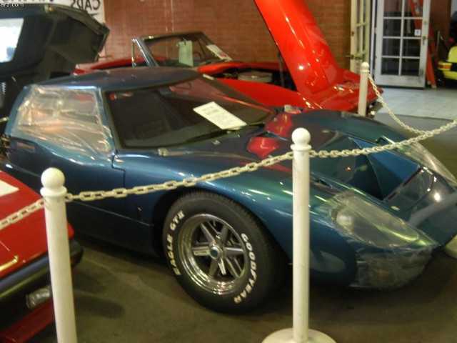 Ford GT40 фото