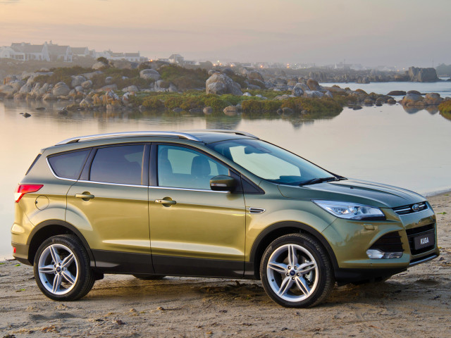 Ford Kuga фото