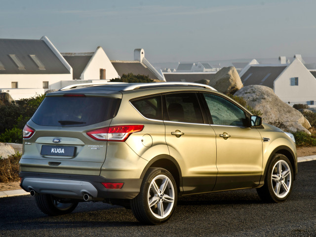 Ford Kuga фото