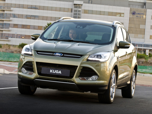 Ford Kuga фото