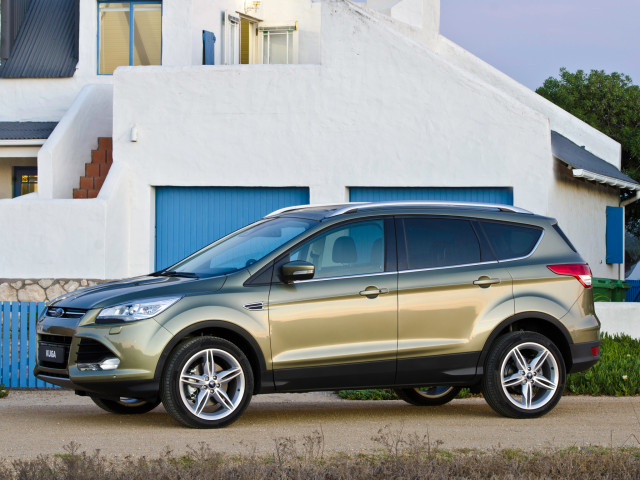 Ford Kuga фото