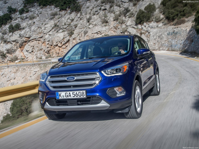 Ford Kuga фото