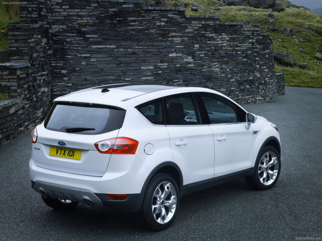 Ford Kuga фото