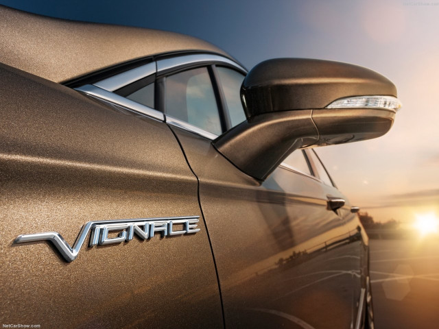 Ford Mondeo Vignale фото