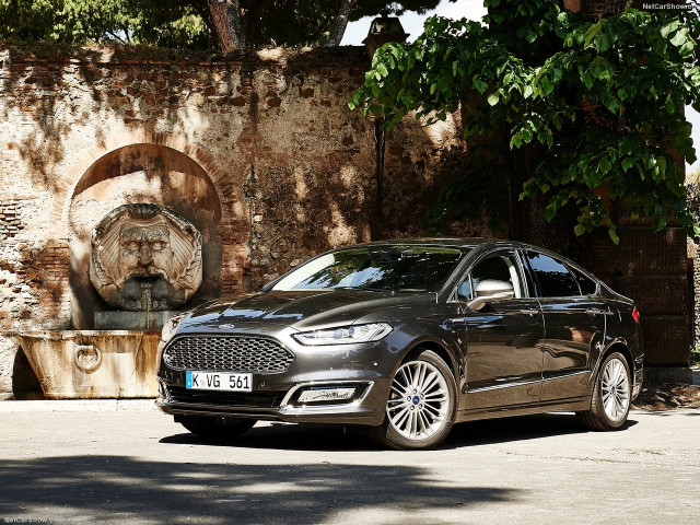 Ford Mondeo Vignale фото