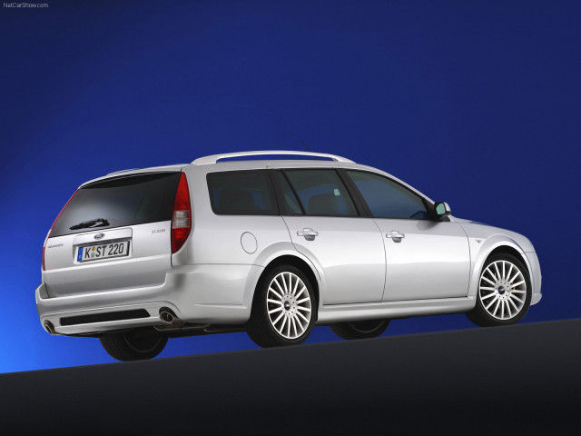 Ford Mondeo Wagon фото