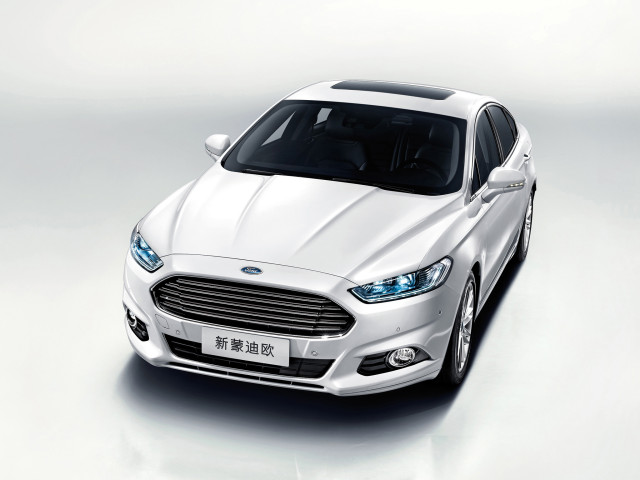 Ford Mondeo фото