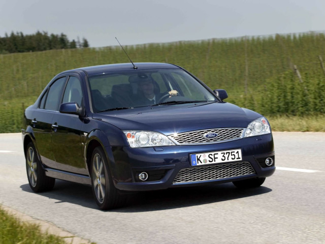 Ford Mondeo фото