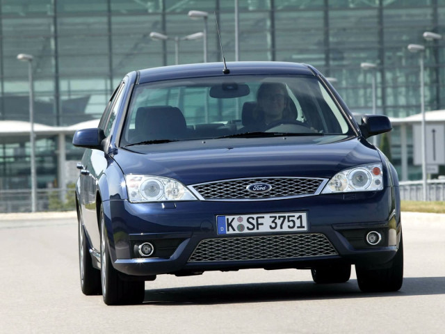 Ford Mondeo фото