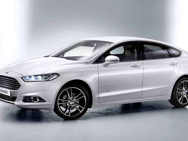 Ford Mondeo фото