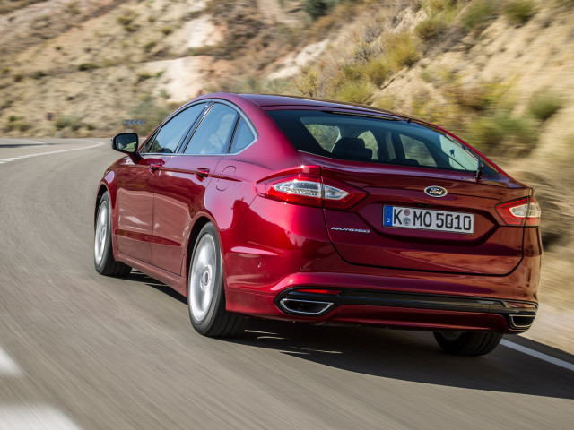 Ford Mondeo фото