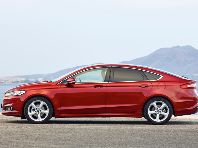 Ford Mondeo фото