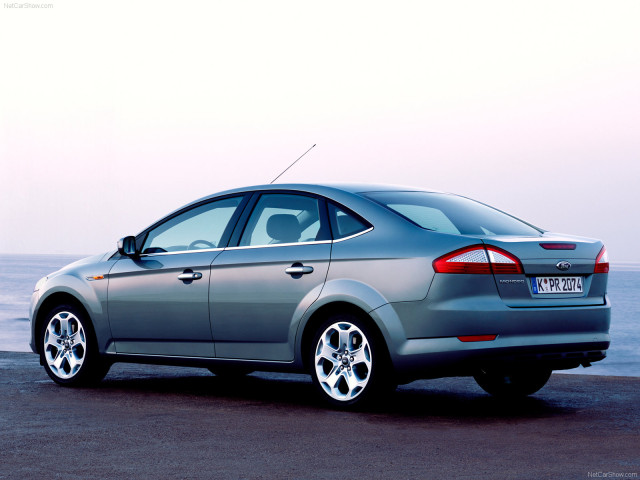 Ford Mondeo фото