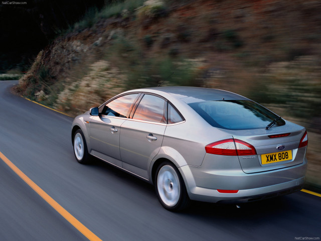 Ford Mondeo фото