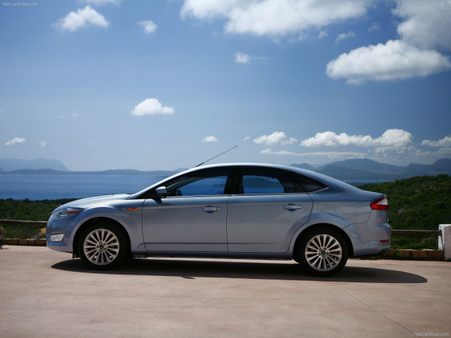 Ford Mondeo фото