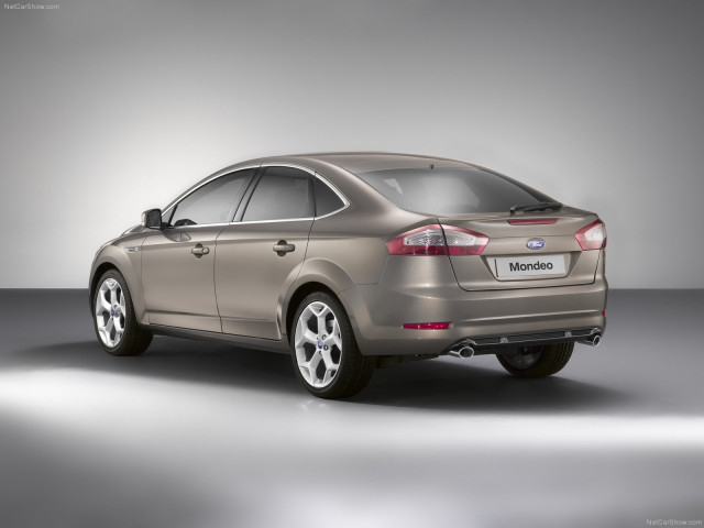 Ford Mondeo фото