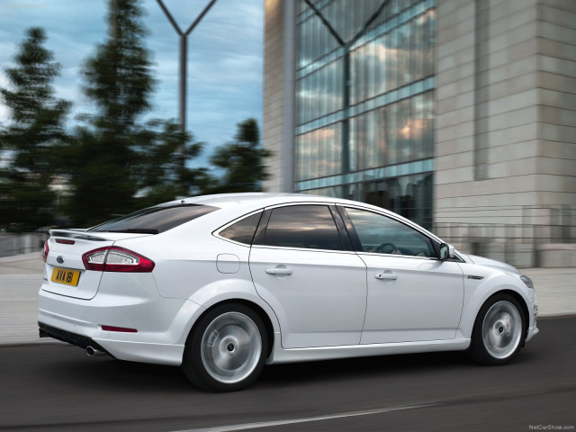 Ford Mondeo фото