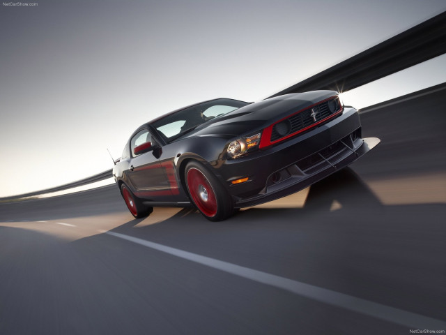 Ford Mustang Boss 302 Laguna Seca фото