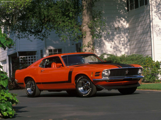 Ford Mustang Boss 302 фото