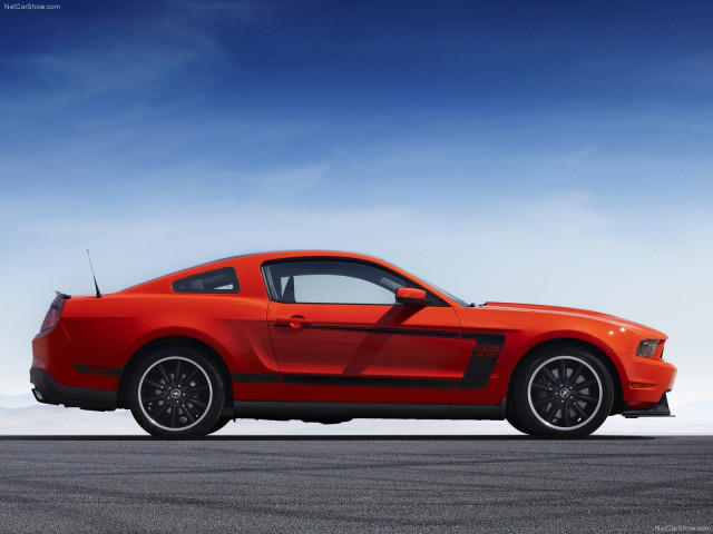 Ford Mustang Boss 302 фото