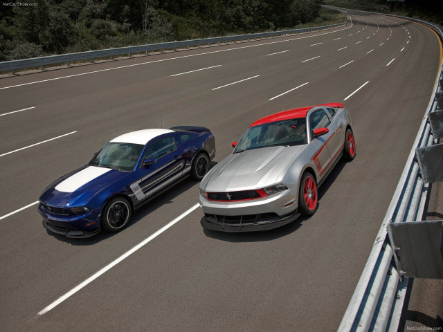 Ford Mustang Boss 302 фото