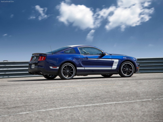 Ford Mustang Boss 302 фото