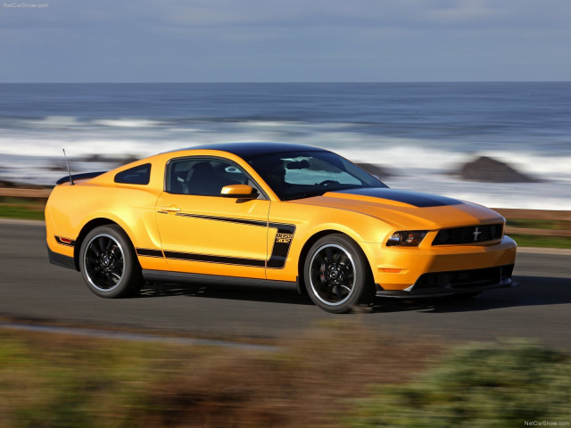 Ford Mustang Boss 302 фото