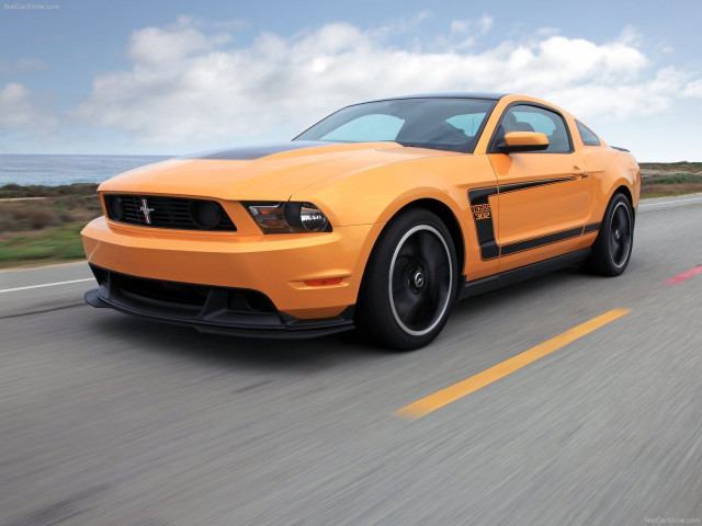 Ford Mustang Boss 302 фото