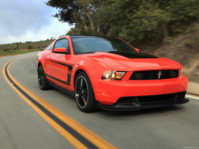 Ford Mustang Boss 302 фото