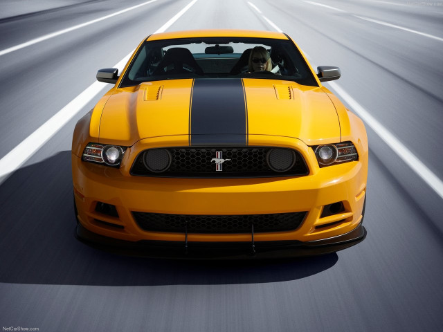 Ford Mustang Boss 302 фото