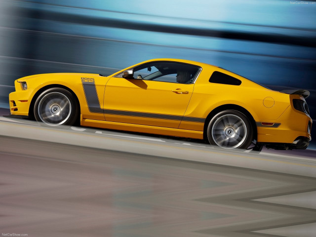 Ford Mustang Boss 302 фото