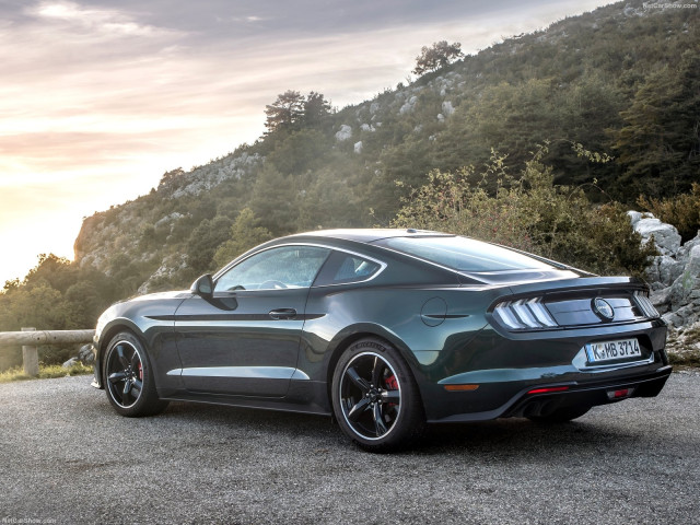 Ford Mustang Bullitt фото