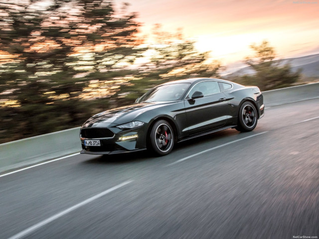 Ford Mustang Bullitt фото