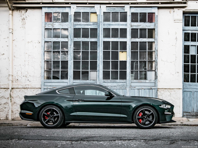 Ford Mustang Bullitt фото