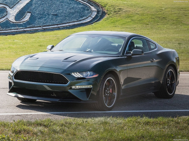 Ford Mustang Bullitt фото