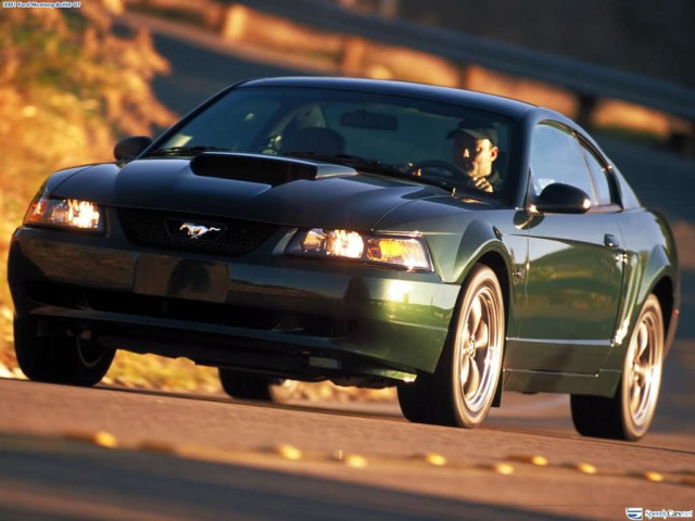 Ford Mustang Bullitt фото