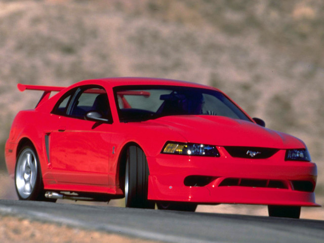 Ford Mustang Cobra R фото