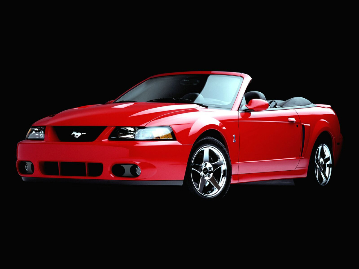 Ford Mustang Cobra фото 10619