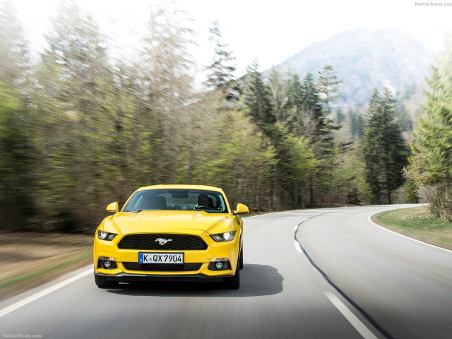 Ford Mustang EU-Version фото